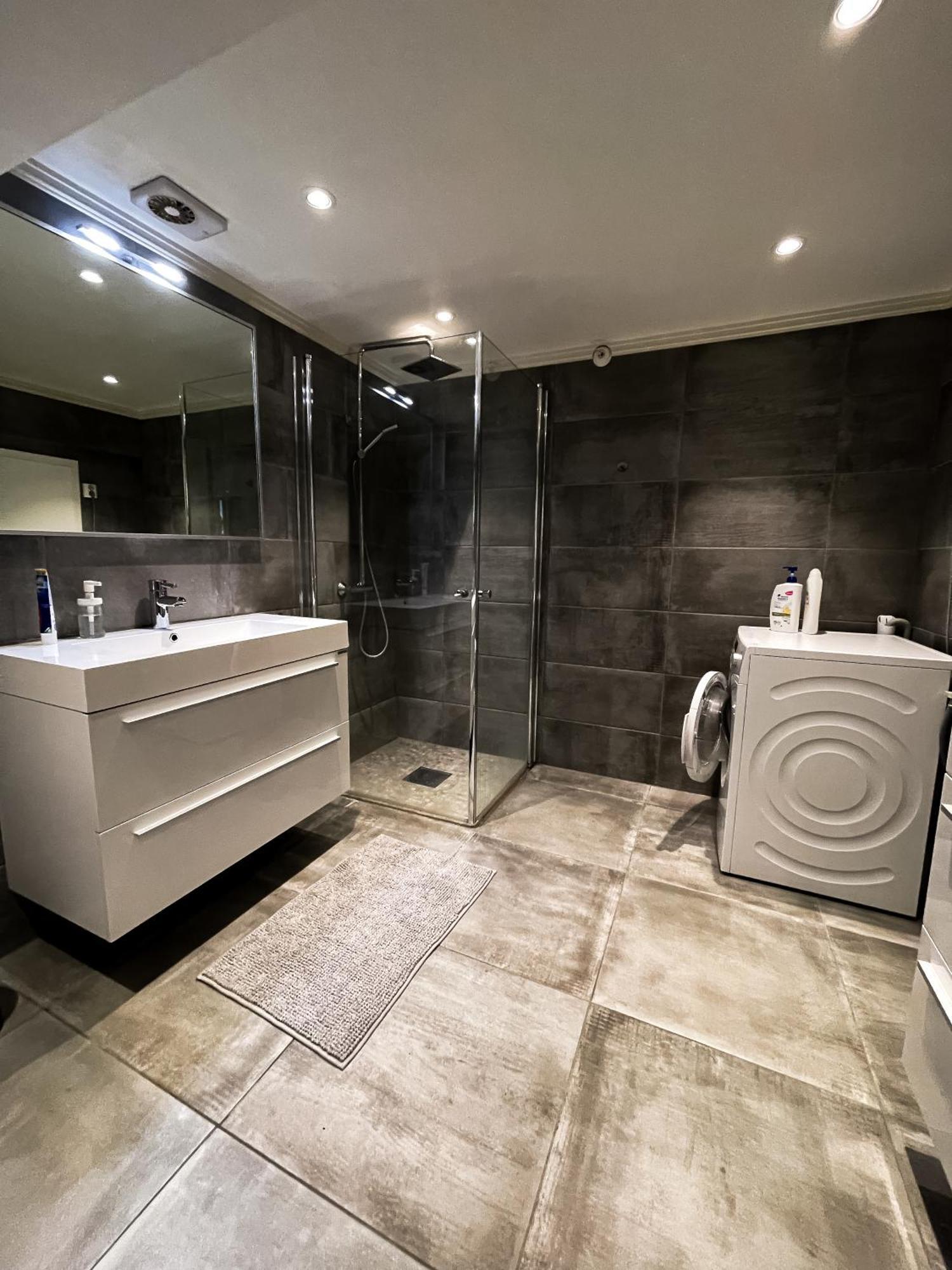 Modern Big 2 Bedroom Apartment Near Solsiden Тронгейм Екстер'єр фото